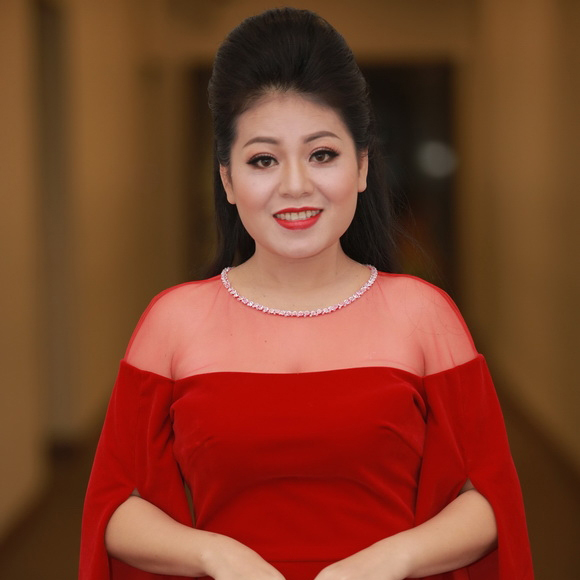 Ca sĩ Anh Thơ