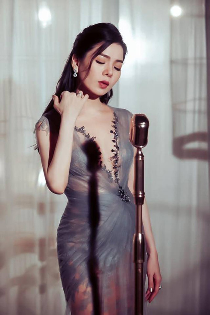 Ca sĩ Lệ Quyên
